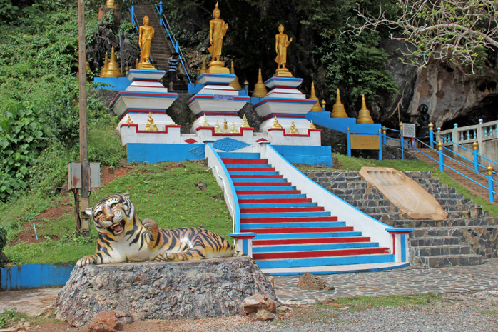Tiger Temple en Krabi Tailandia