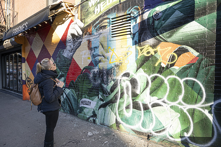 Ruta andando por Williamsburg en Brooklyn