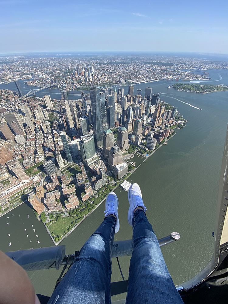 shoes-selfie Helicoptero sin puertas en Nueva York