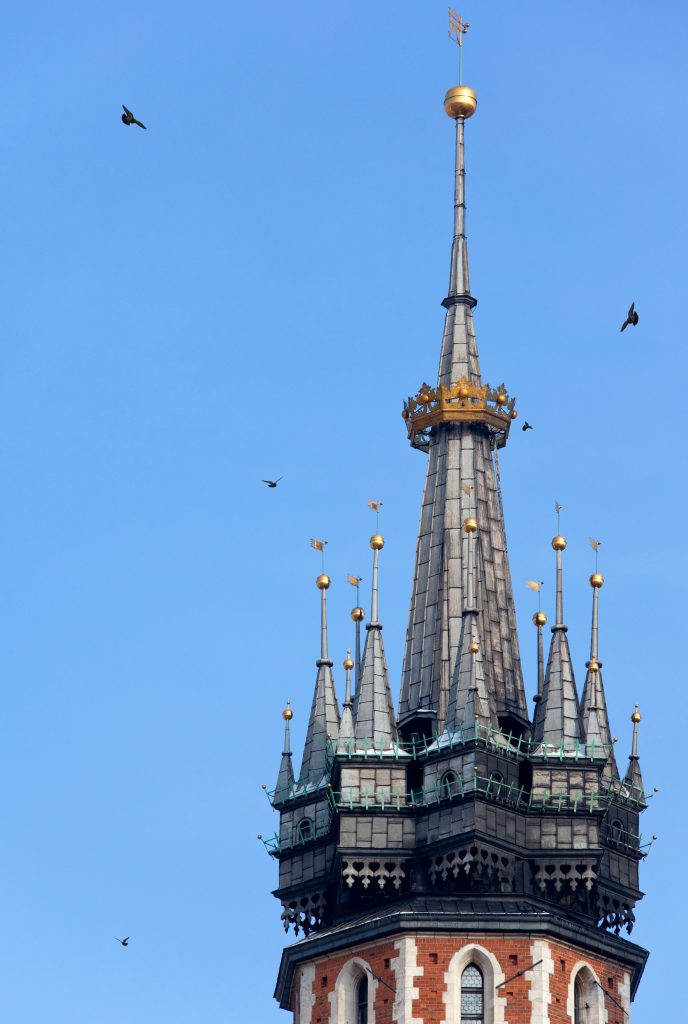 Torre Norte de la Iglesia de Santa Maria de Cracovia, es la torre más alta