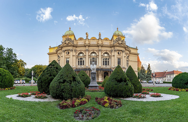 Teatro Juliusz Słowacki, en el centro de Cracovia