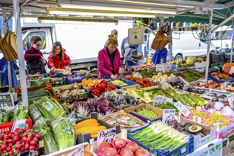 Mercadillo de productores en Notting Hill, uno de los muchos de este tipo en Londres