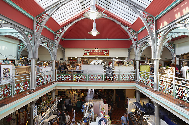 Interior del Market Hall en Camden Town