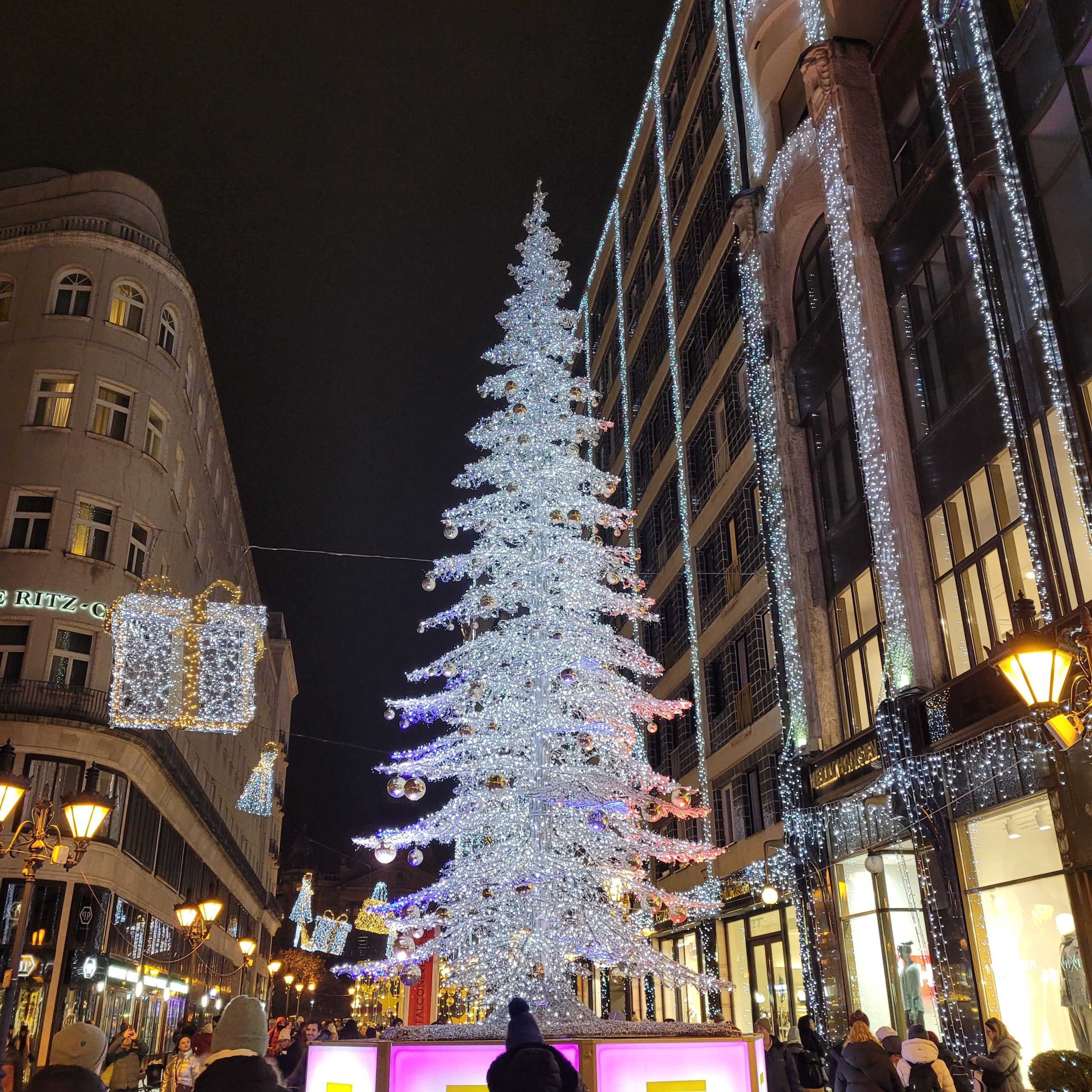 alumbrado navideño de la shopping street Alumbrado navideño de la Shopping Street