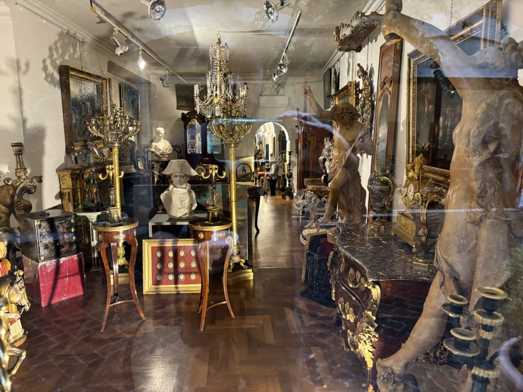 Arte y antigüedades en roma
