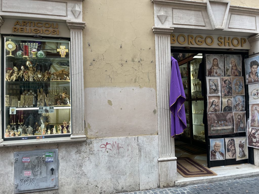 Artículos religiosos en roma