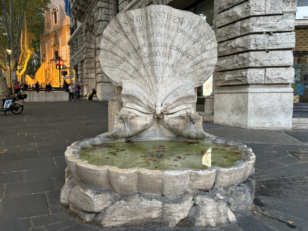 Fuente de las Abejas