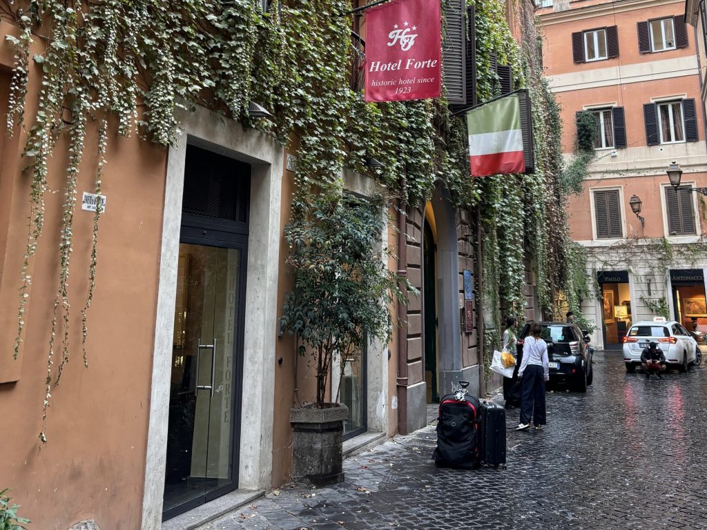 Hotel cerca de plaza España en Roma