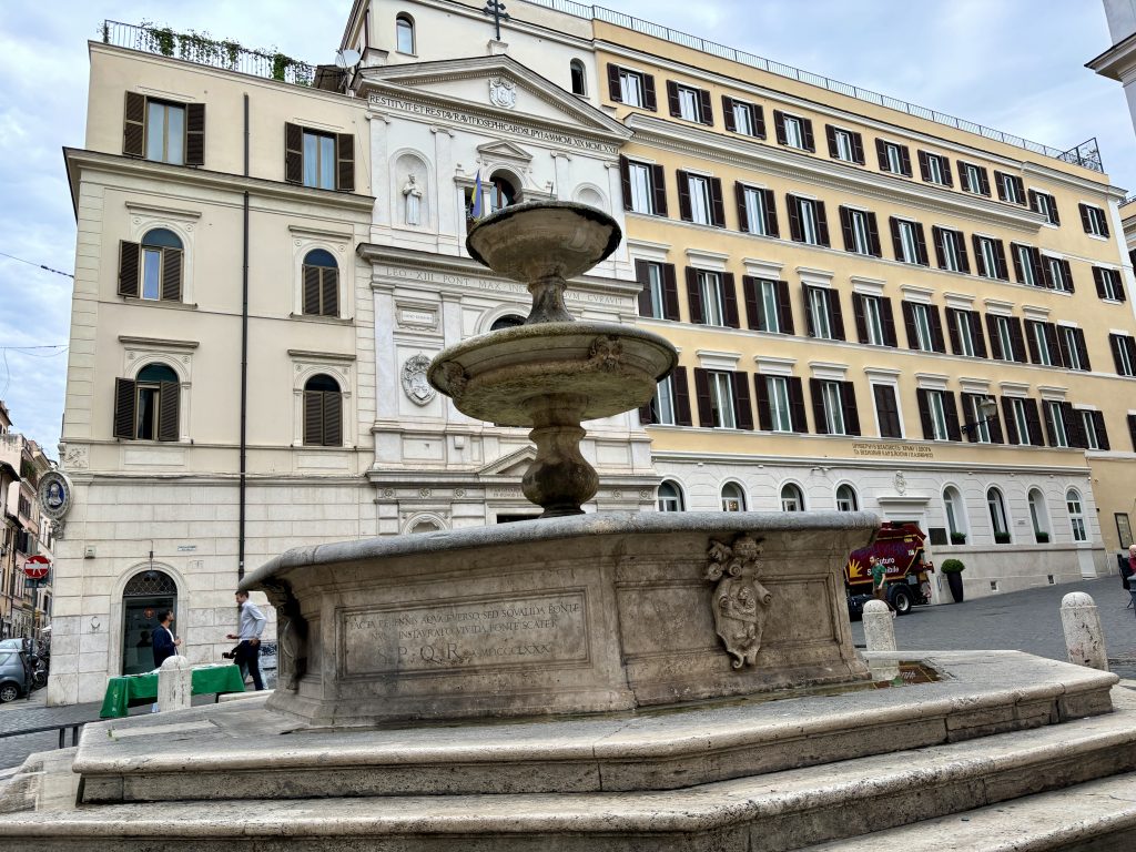 itinerario visita a monti roma