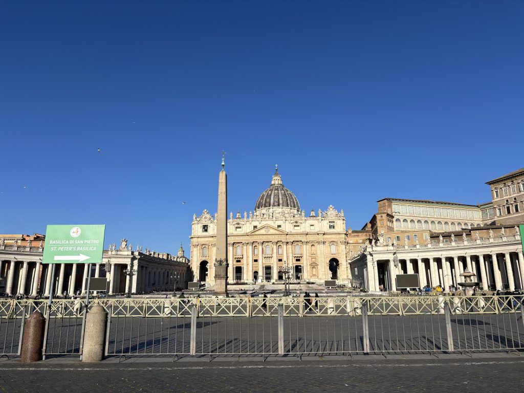 Plaza y Basílica de San Pedro