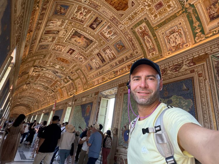 Adri en visita guiada del vaticano