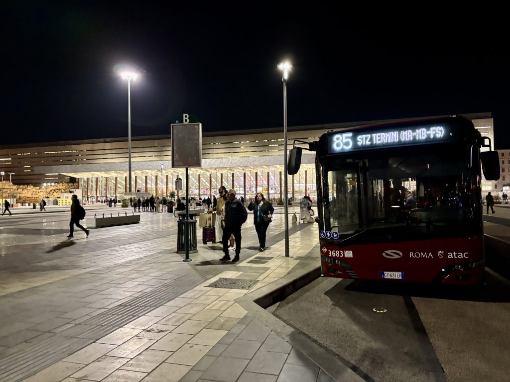 Ir en autobús a Roma Termini