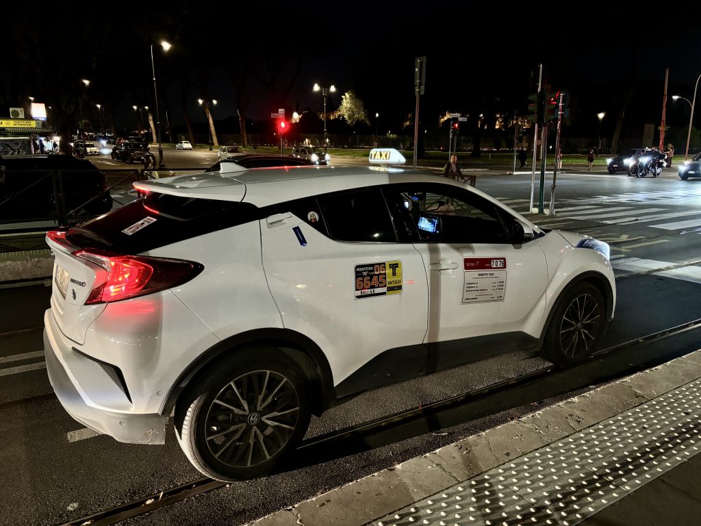Ir en taxi desde Civitavecchia a Roma