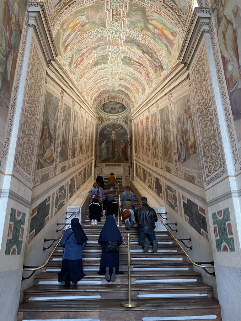 IMG_3915 Escalera Santa