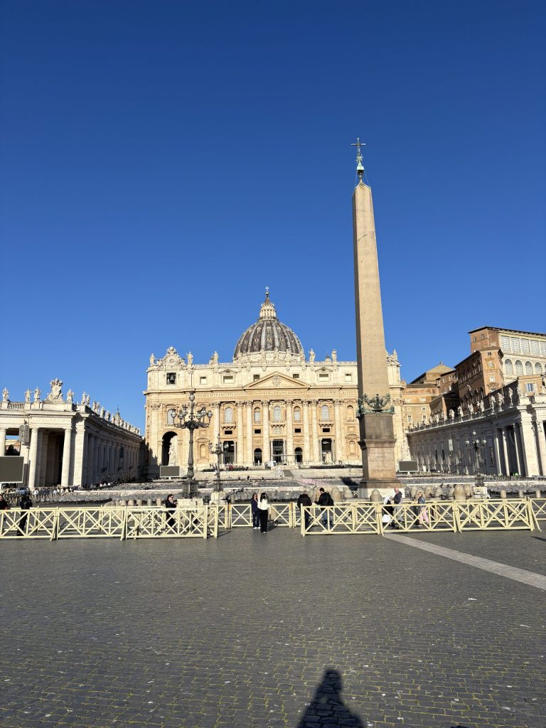 IMG_4229 (1) Basilica y Plaza de San Pedro